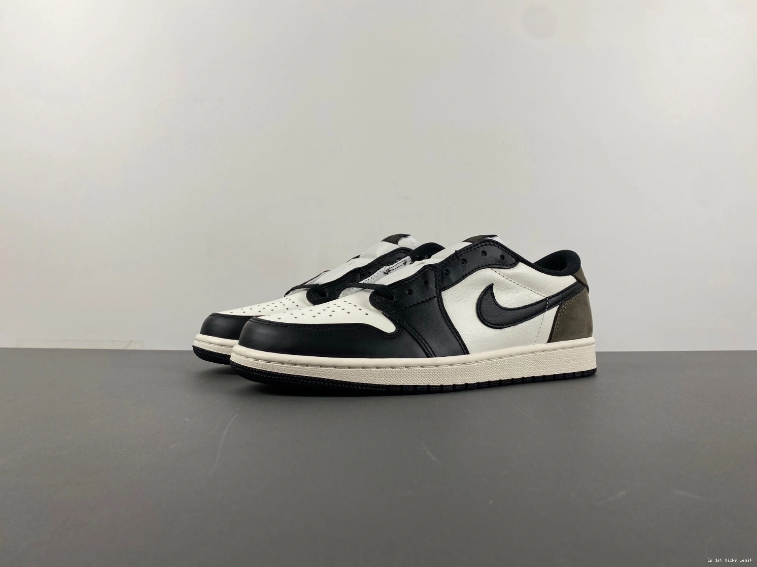 Air CZ0790-102 Palomino OG Low 1 Mocha Jordan 1122